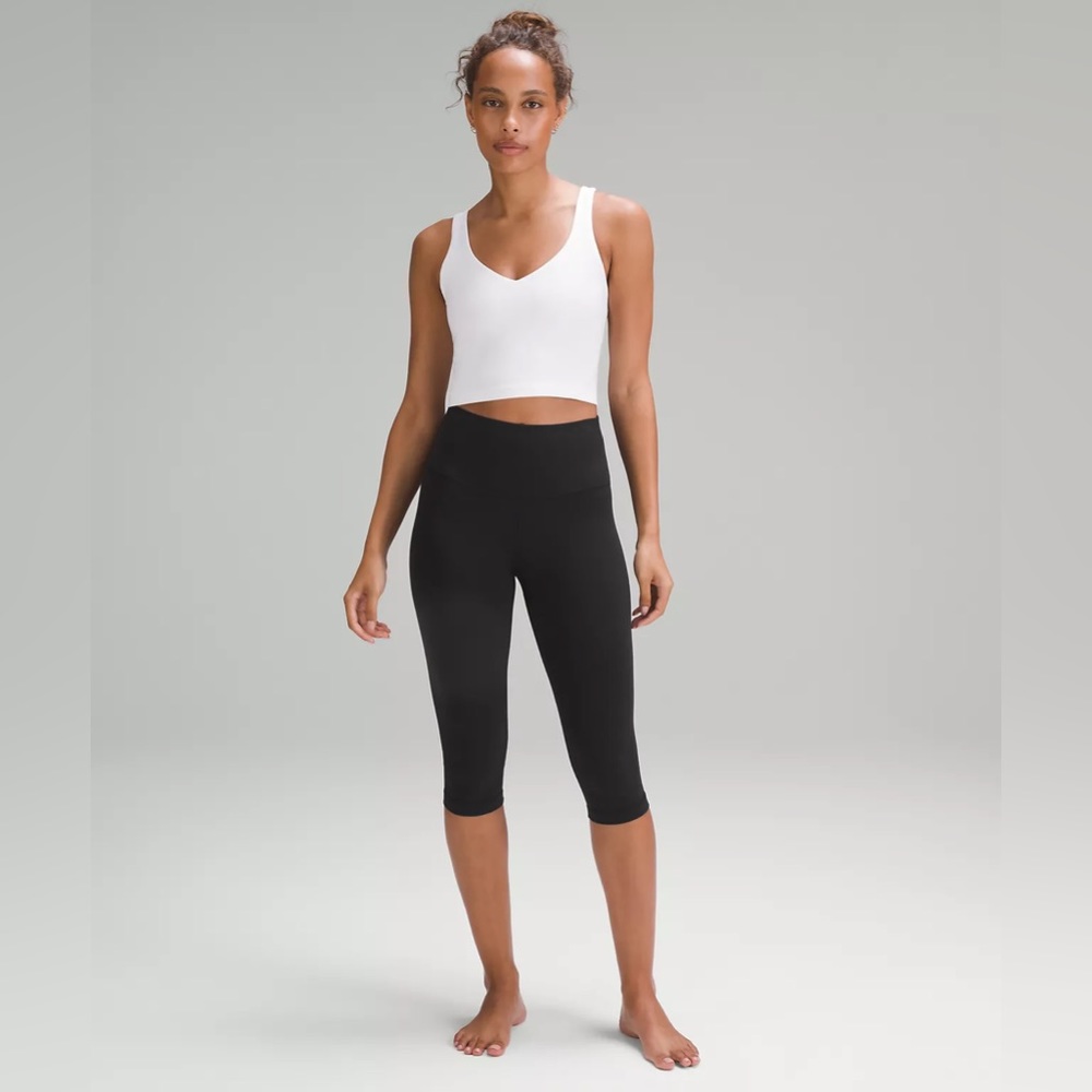 LULULEMON • align high rise crop 17” size 8